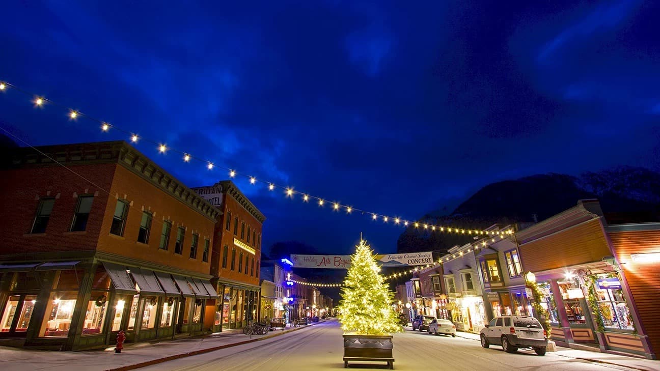Embrace the Spirit of the Season at Noel Night in Downtown Telluride