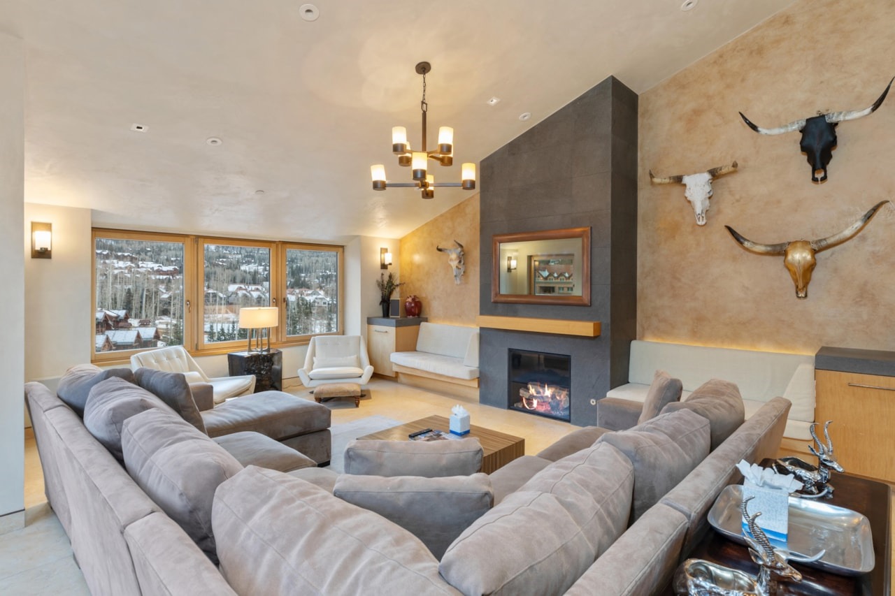 Luxury Living in the Heart of the Rockies: Explore Telluride Real Estate with Mountain Rose Realty